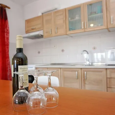 Villa Elizabeth Apartments بيت للعطل أُرانّوبولي